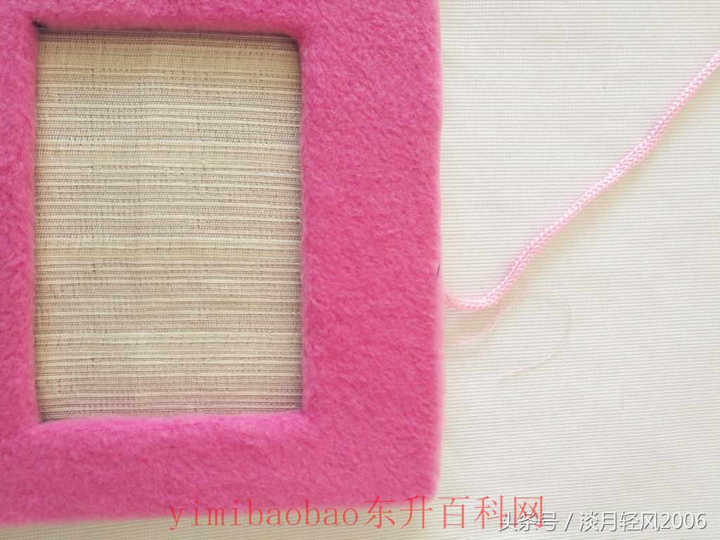怎样制作手工相框呢（﻿「亲子手工」带孩子自己动手做布艺相框，把漂亮的照片晒出来）