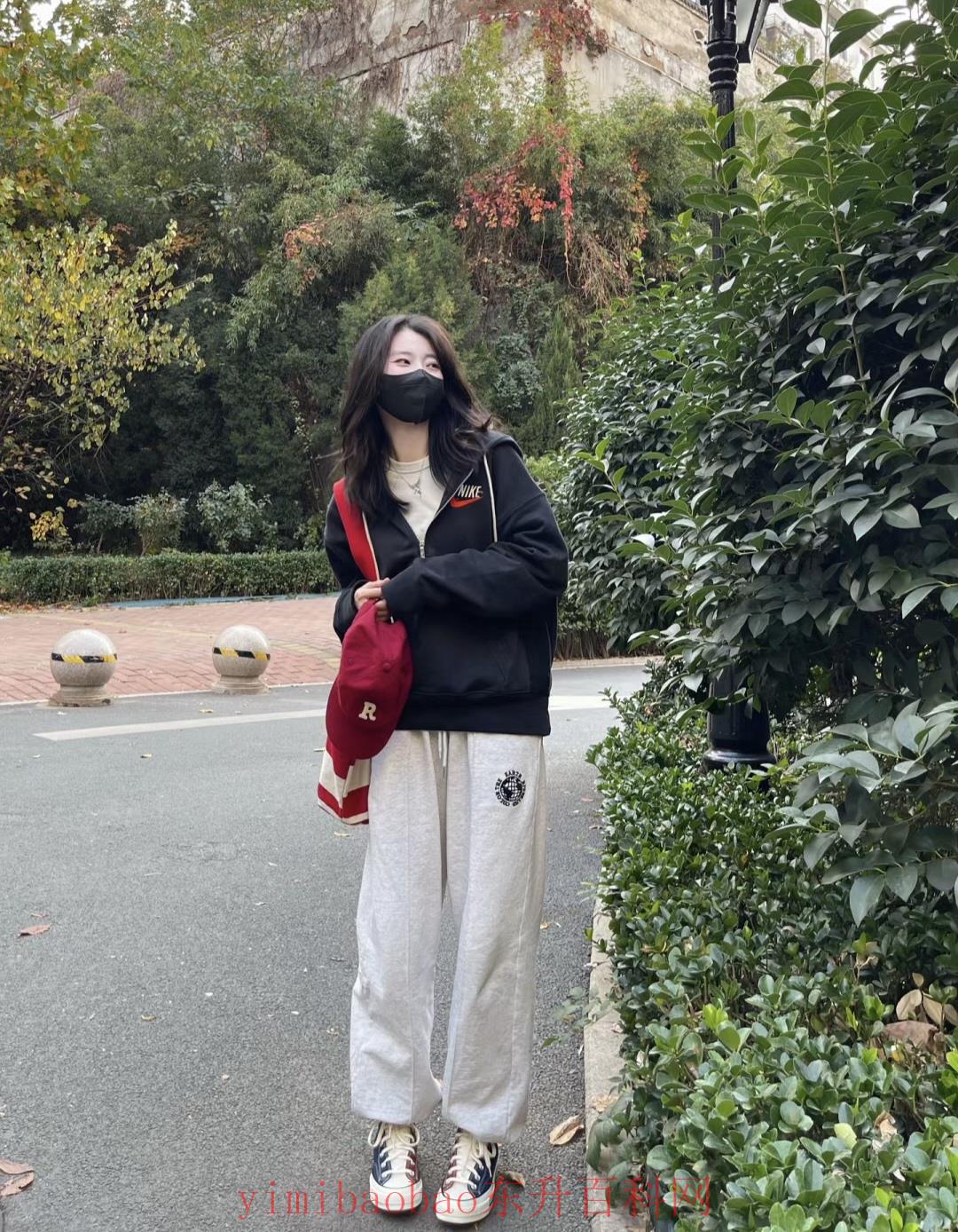 卫衣搭配什么裤子好看（卫衣搭配什么裤子好看）