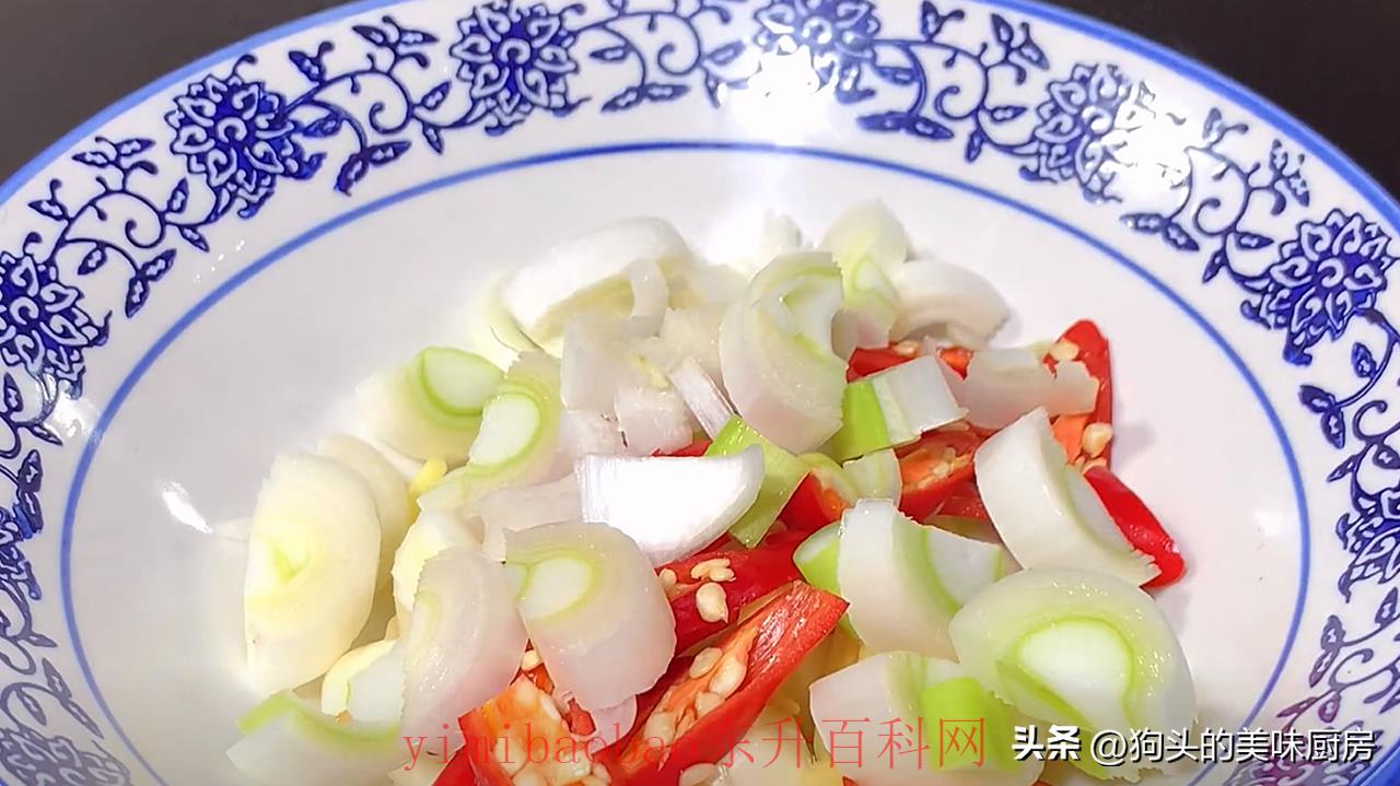 怎么炖鸡肉又嫩又烂不老不柴？