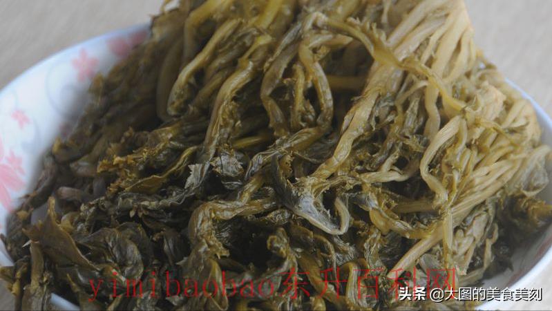 腊菜怎么做好吃？一招教你腌制成美味的咸菜，配肉炒特别香